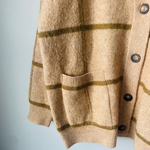 a new day Beige Cardigan Oversized - Picture 2 of 6